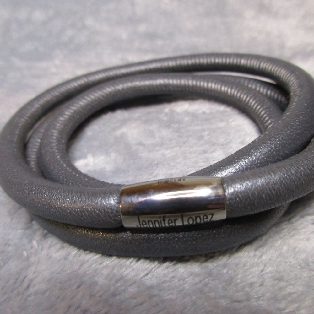 Endless Triple Leather Anthracite Metallic Bracelet By JLO 9 inch NEW A19